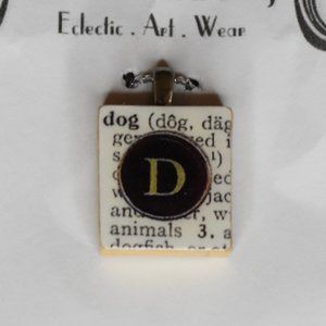 🔥 3/ $15 NWT The Gilded Lily Dog "D" Scrabble Tile Pendant
